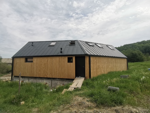 Novostavba chaty - Hrubá Skála